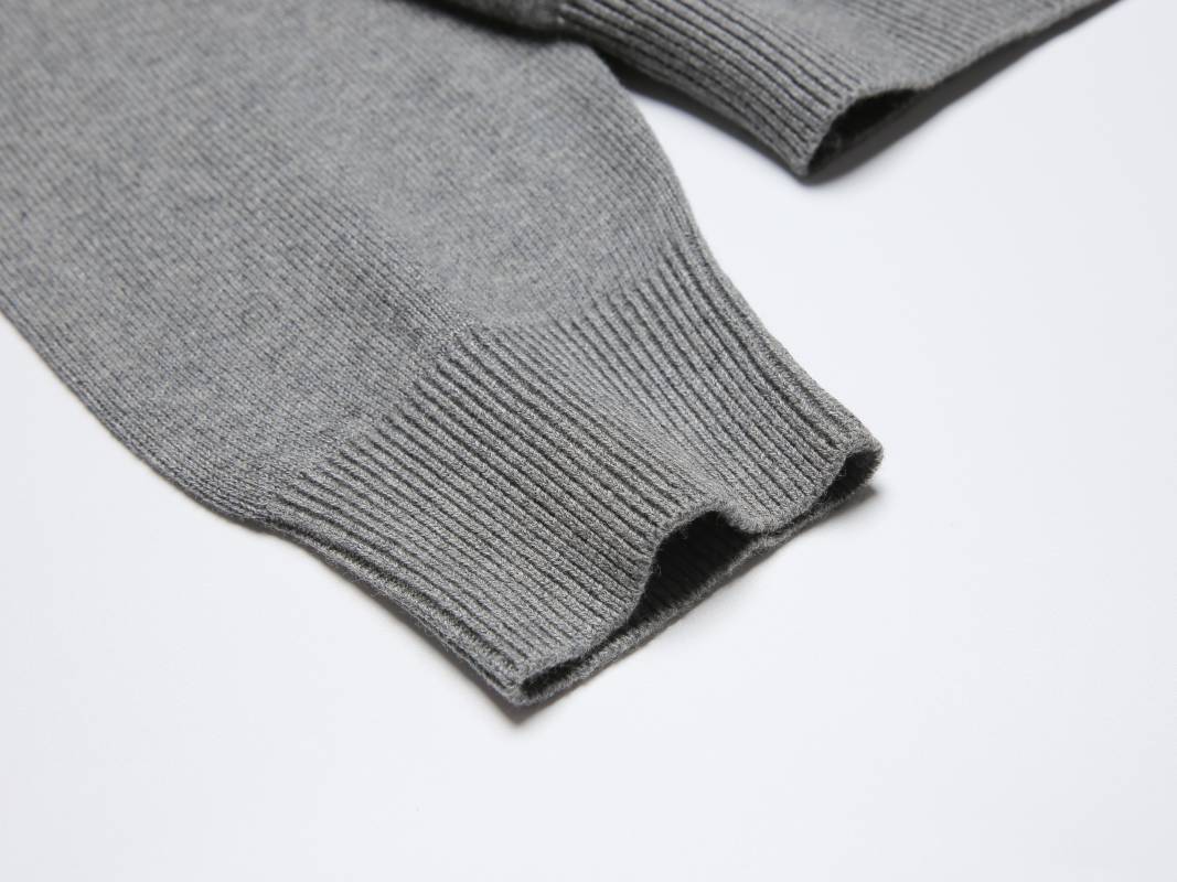 Men's knit sweater-Grey
