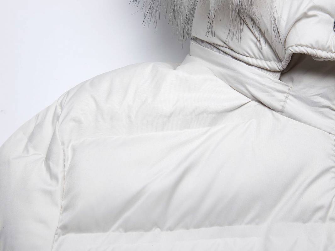Women's puff jacket-white