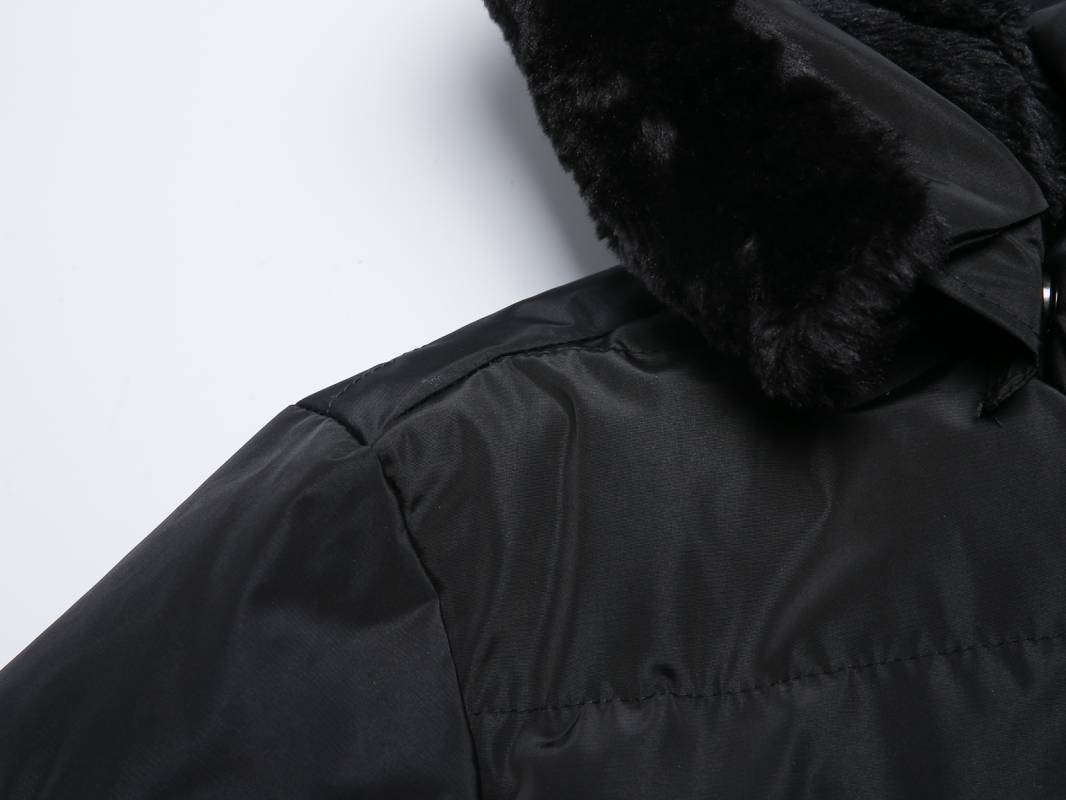 Women's puffer jacket-black