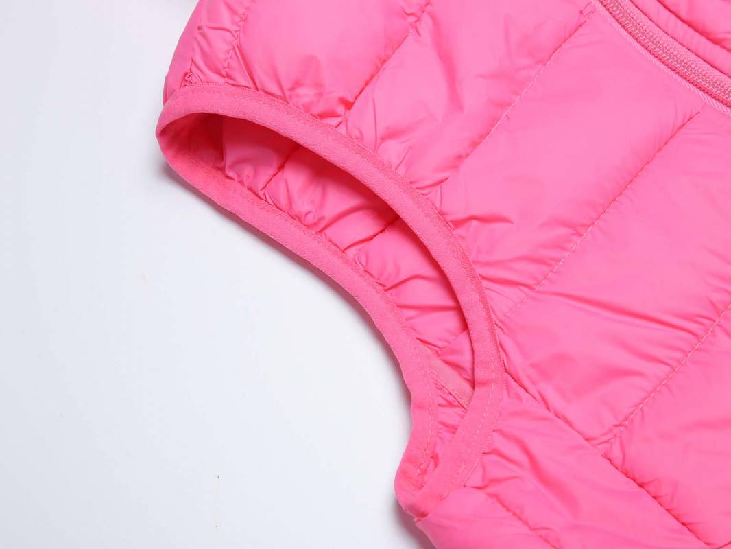 Girl's basic lightweight hooded vest-rose red