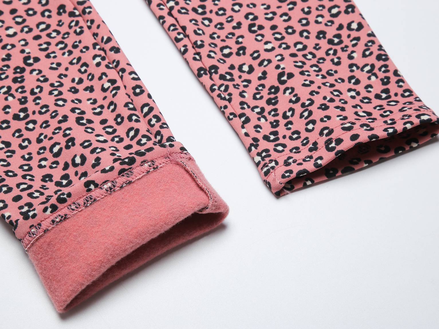 Girl\'s leggings-Leopard print