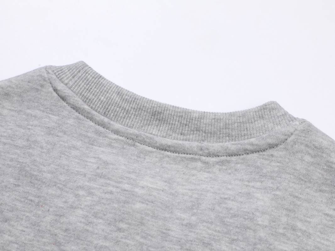 Women's round neck sweatshirt