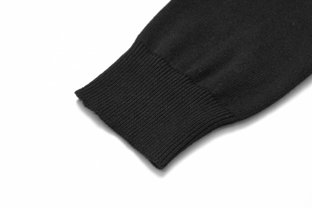 Men's basic knit cardigan with zip