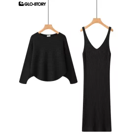 Women’s Knit Suit