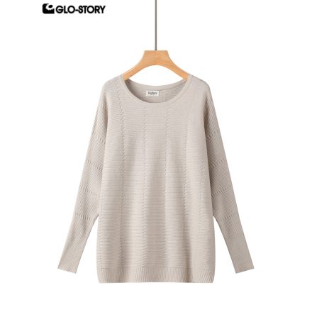 Women’s long-sleeve sweater