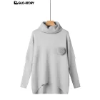 Women’s Long-Sleeve Sweater