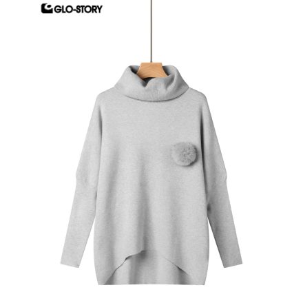Women’s long-sleeve sweater