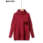 Women’s Long-Sleeve Sweater
