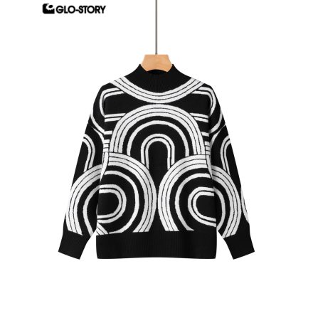 Women’s long-sleeve sweater
