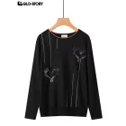 Women’s Long-Sleeve Sweater