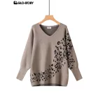 Women’s Long-Sleeve Sweater