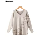 Women’s Long-Sleeve Sweater