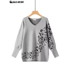 Women’s Long-Sleeve Sweater