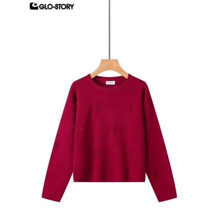 Women’s long-sleeve sweater