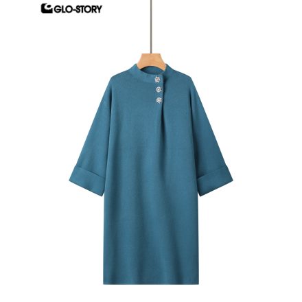Women’s long-sleeve sweater