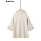 Women’s Long-Sleeve Sweater