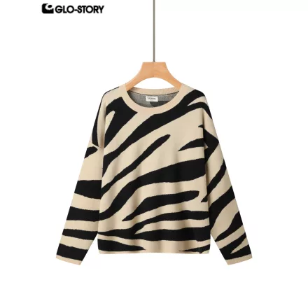 Women’s Knit Sweater
