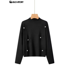 Women's knitted sweater